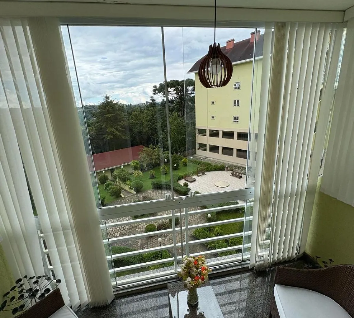 Apartment Canto Araucarias Campos do Jordao
